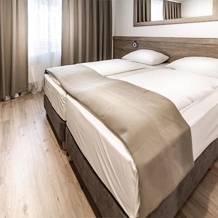 Sleep Inn Duesseldorf Стая снимка
