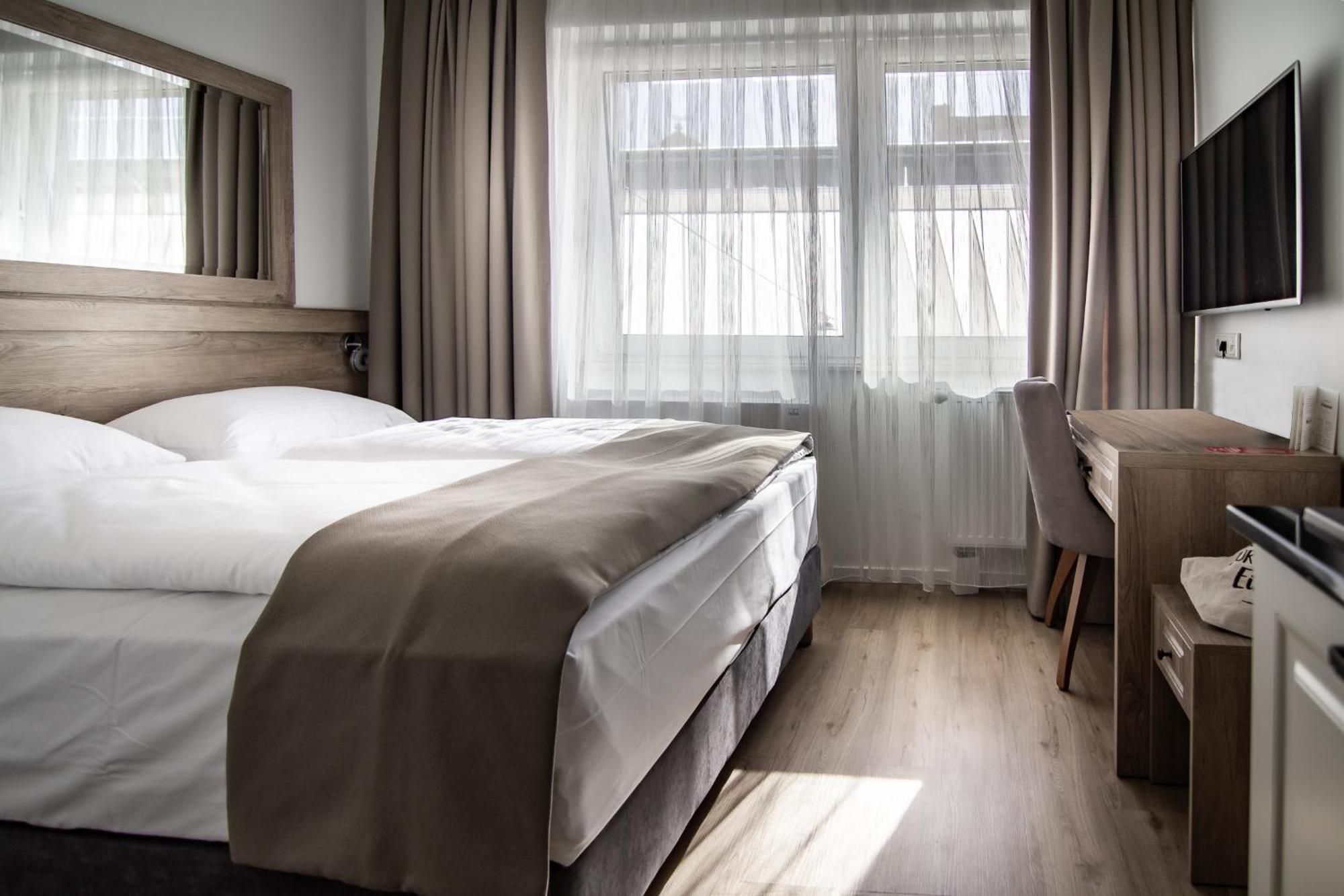 Sleep Inn Duesseldorf Стая снимка