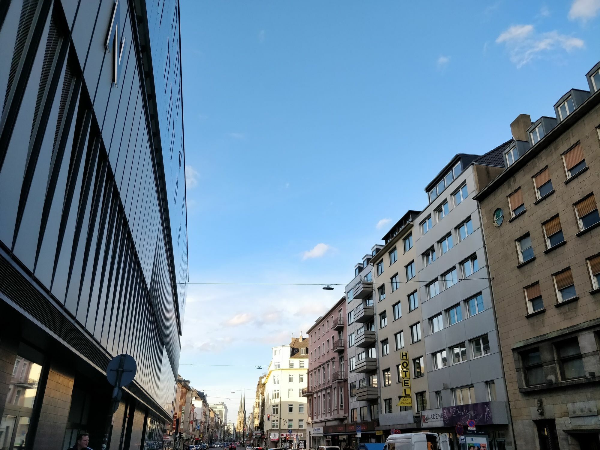 Sleep Inn Duesseldorf Екстериор снимка